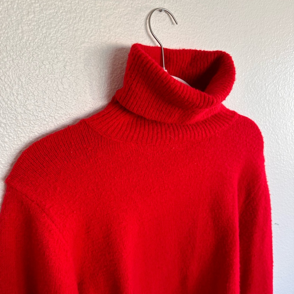 Princess Polly Cropped Turtleneck - Picture 4 of 7